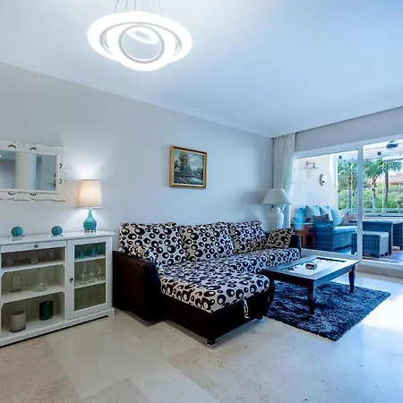 Beautiful In Marbella-elviria דירה *